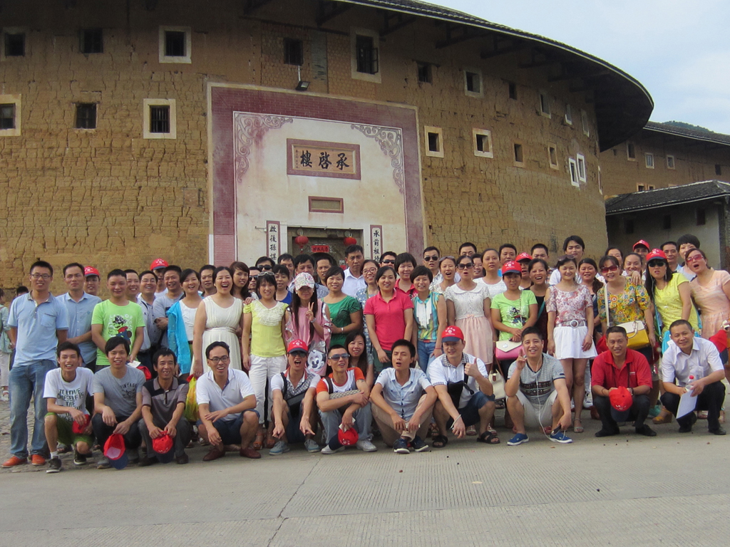 The company organizes tourism activities on Gulangyu Island in Xiamen